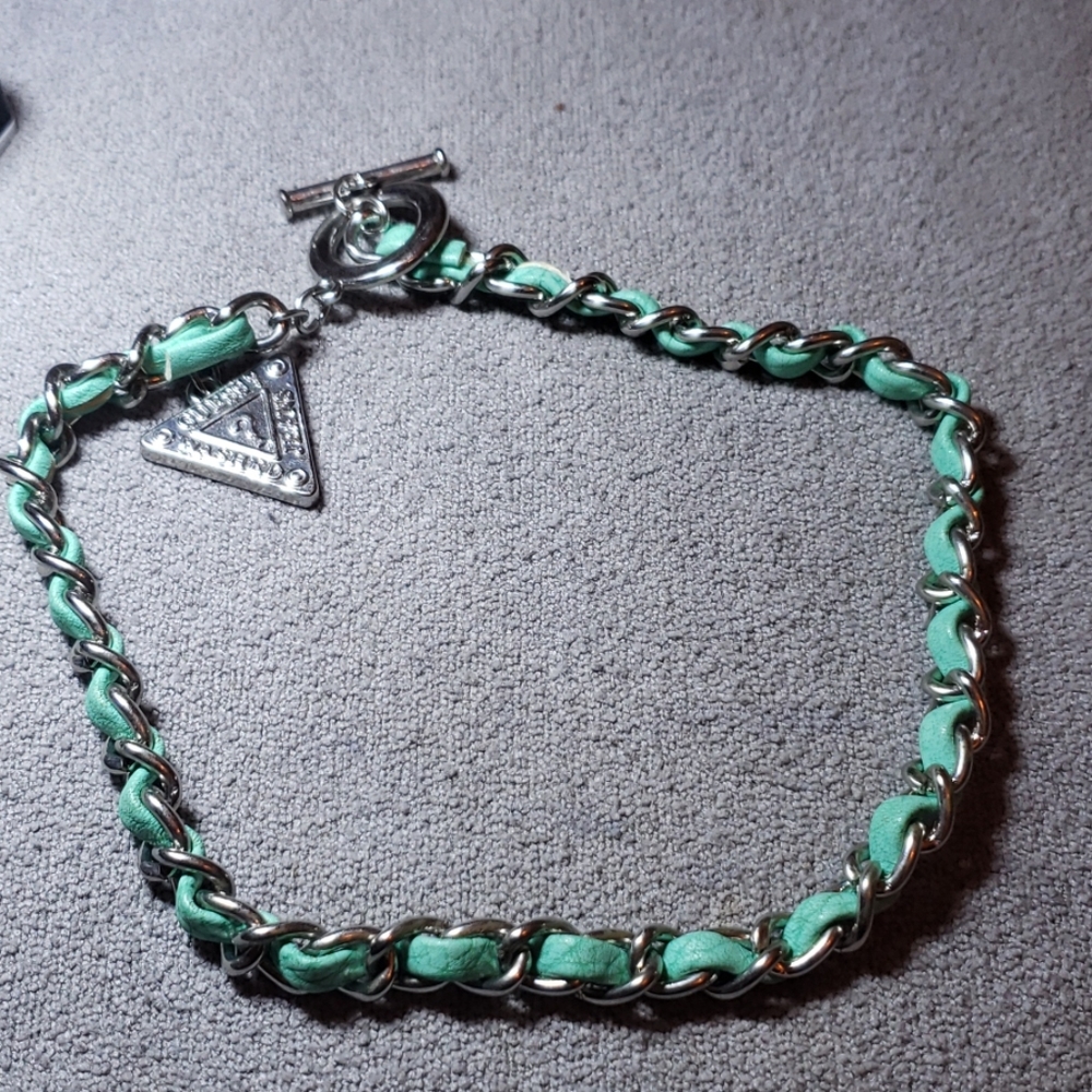 13 inch guess leather and silver choker